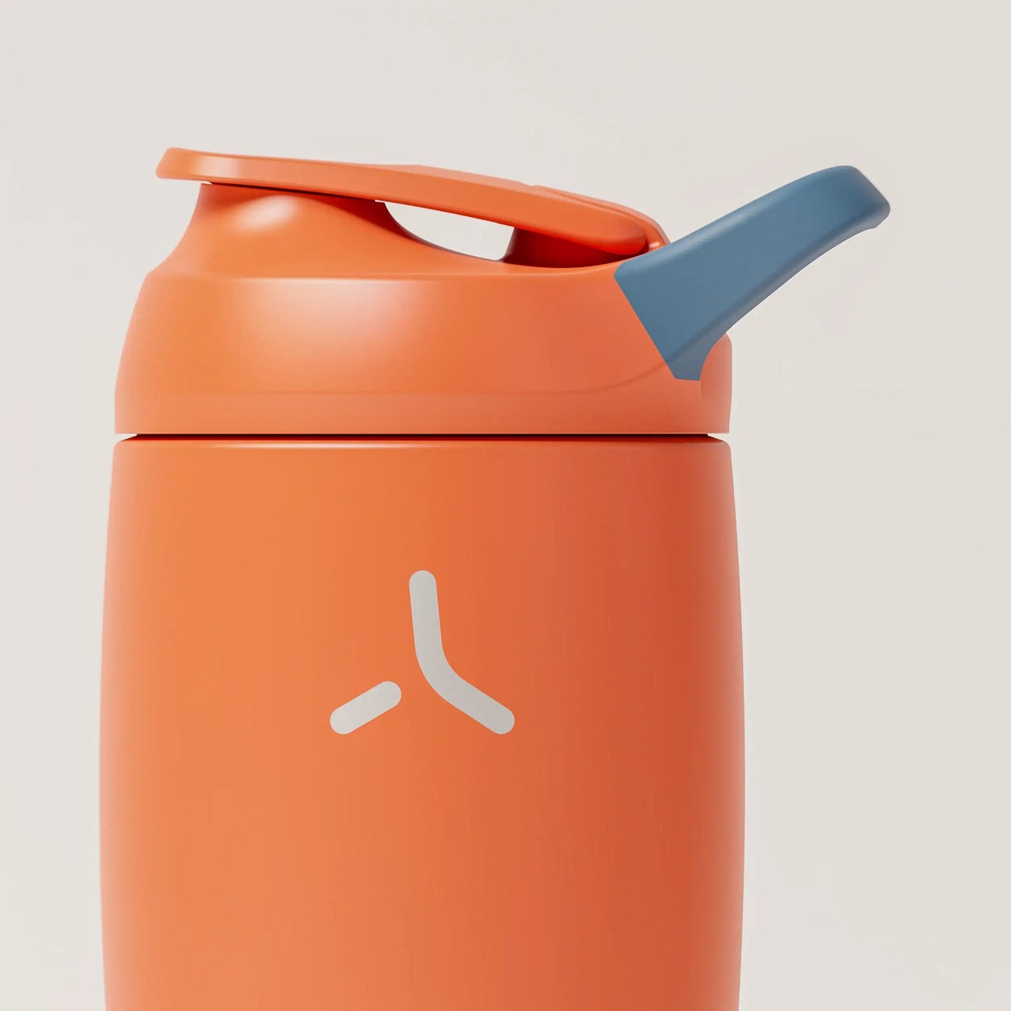 insulated-performance-shaker-bottle-n5 SHKR_18550_dwSS-S1.1_burntOrange_midnightBlue_1_8_orthoLid_edit.png