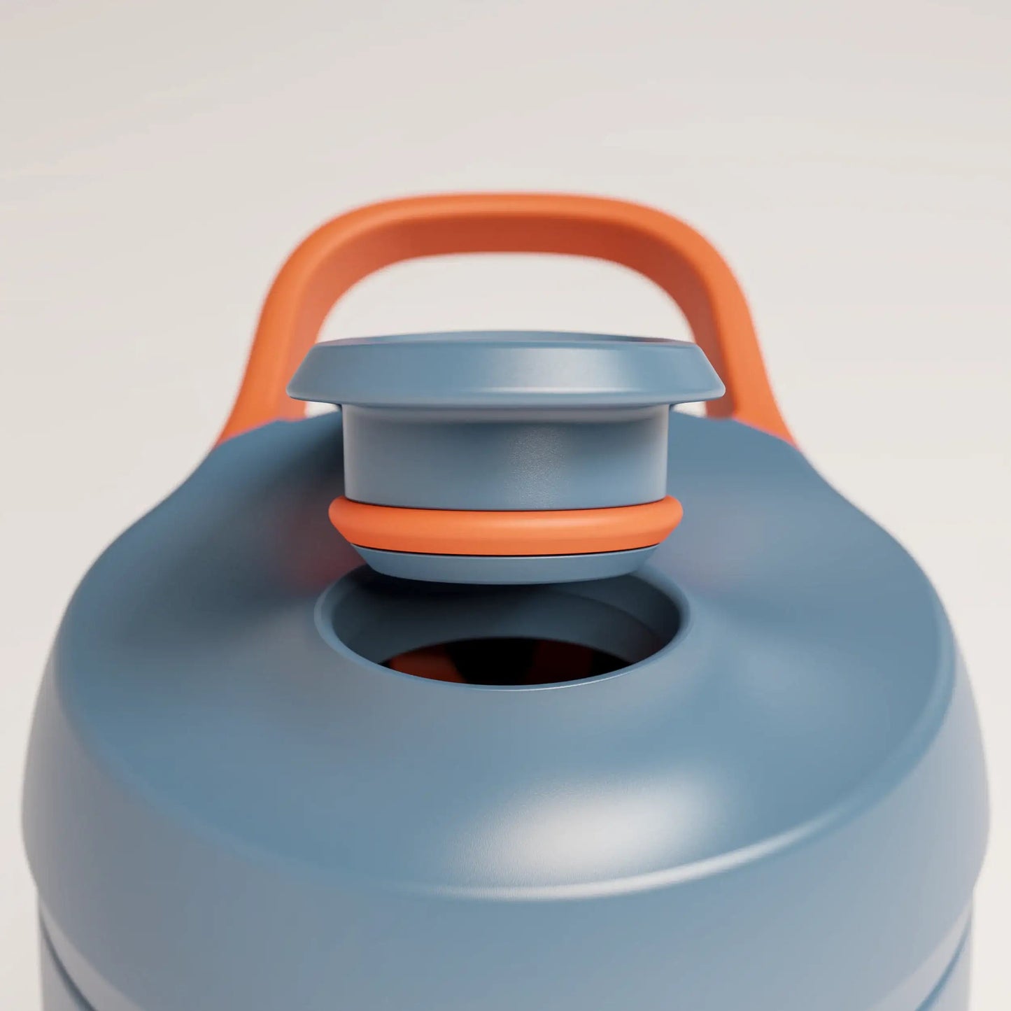 insulated-performance-shaker-bottle-l6 SHKR_18550_dwSS-S1.1_midnightBlue_burntOrange_2_2.5_MPCloop_edit.png