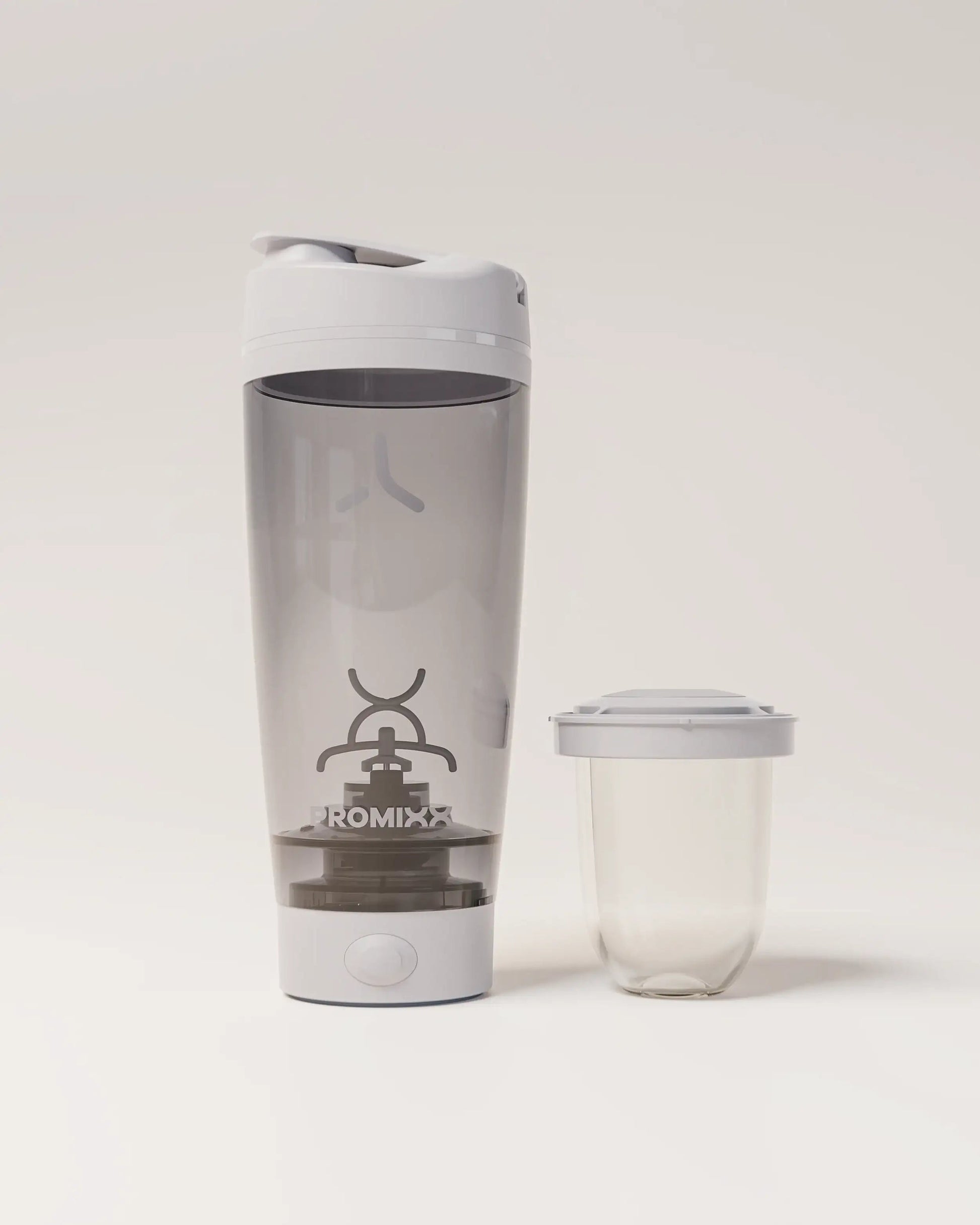 electric-shaker-bottle-t3 VM_LiPo_3.7-700_v1_coolGray_4x5_7_1_heroNutripod_EDIT.png