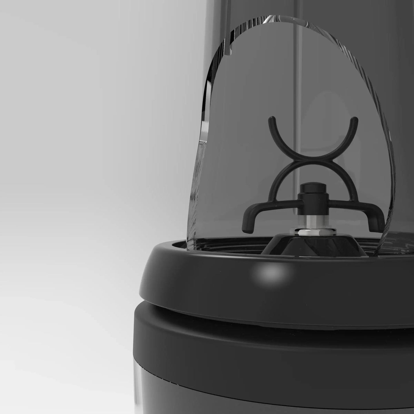 nutrition-and-protein-blender-e5 xblade_cutaway.1661.jpg